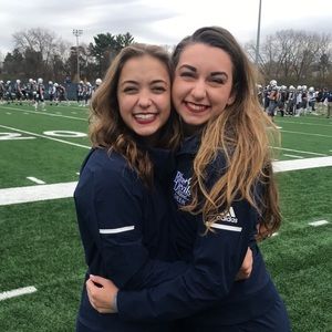 Meet your Posher, Mara